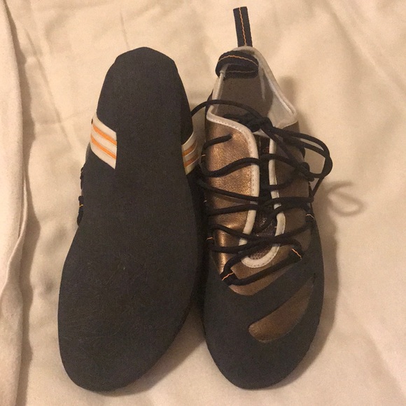adidas rock climbing shoes